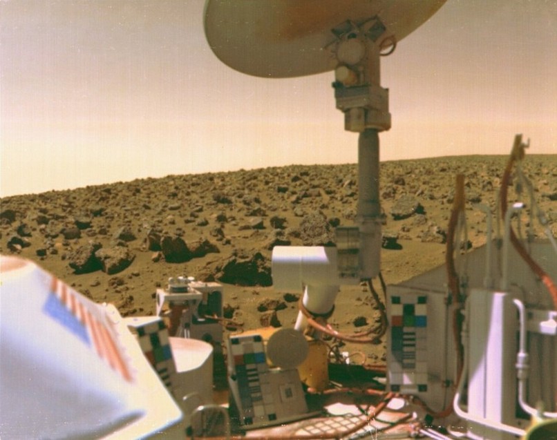 Фото поверхности Марса аппаратом «Викинг-2»